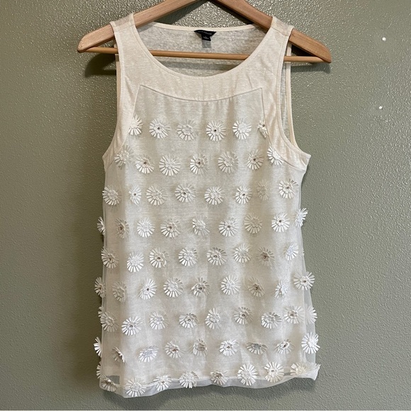 Ann Taylor Sleeveless Tank Top with Flower Accents- S - Picture 1 of 9